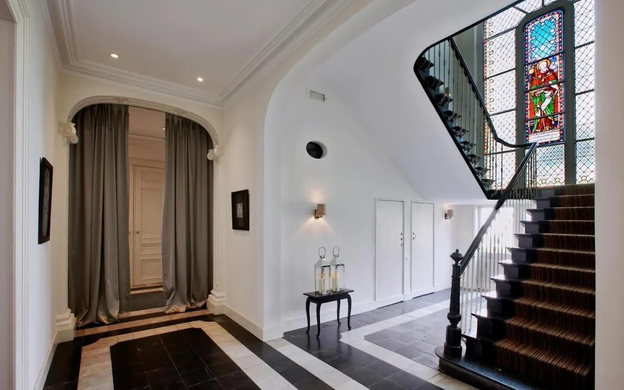 Sint Jacobs Bed and Breakfast Μπριζ